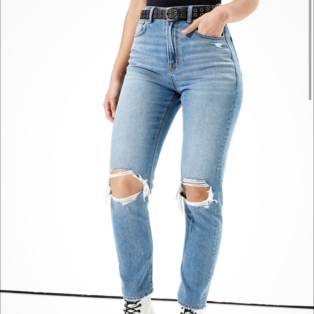 American eagle mom jeans.